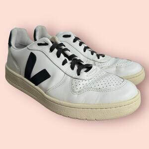 Veja V-10 Men’s Size 7 White Leather Lace Up Low Casual Sneakers Shoes Women 8.5
